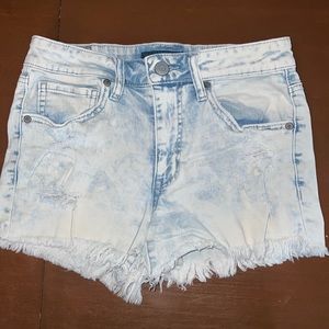 Women Aeropostal shorts size 4